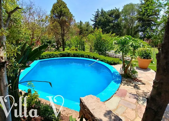 Villa V