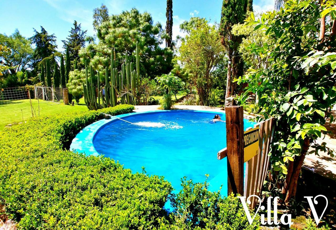 V Villa *